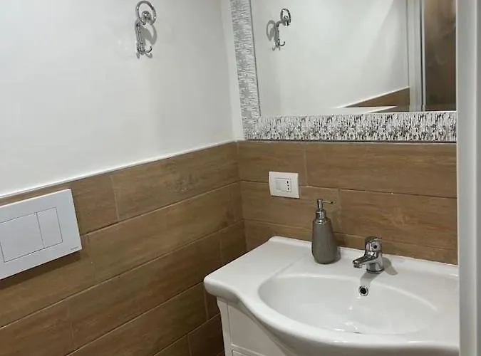 Monohouseinbari Appartement